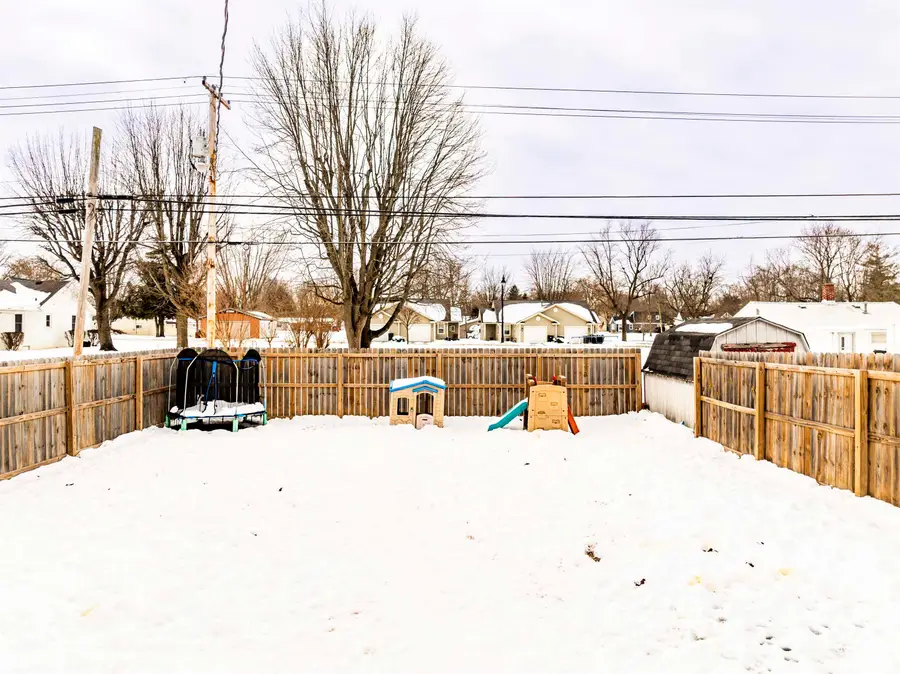 903 Walnut Street, Frankton, IN 46044 - #3