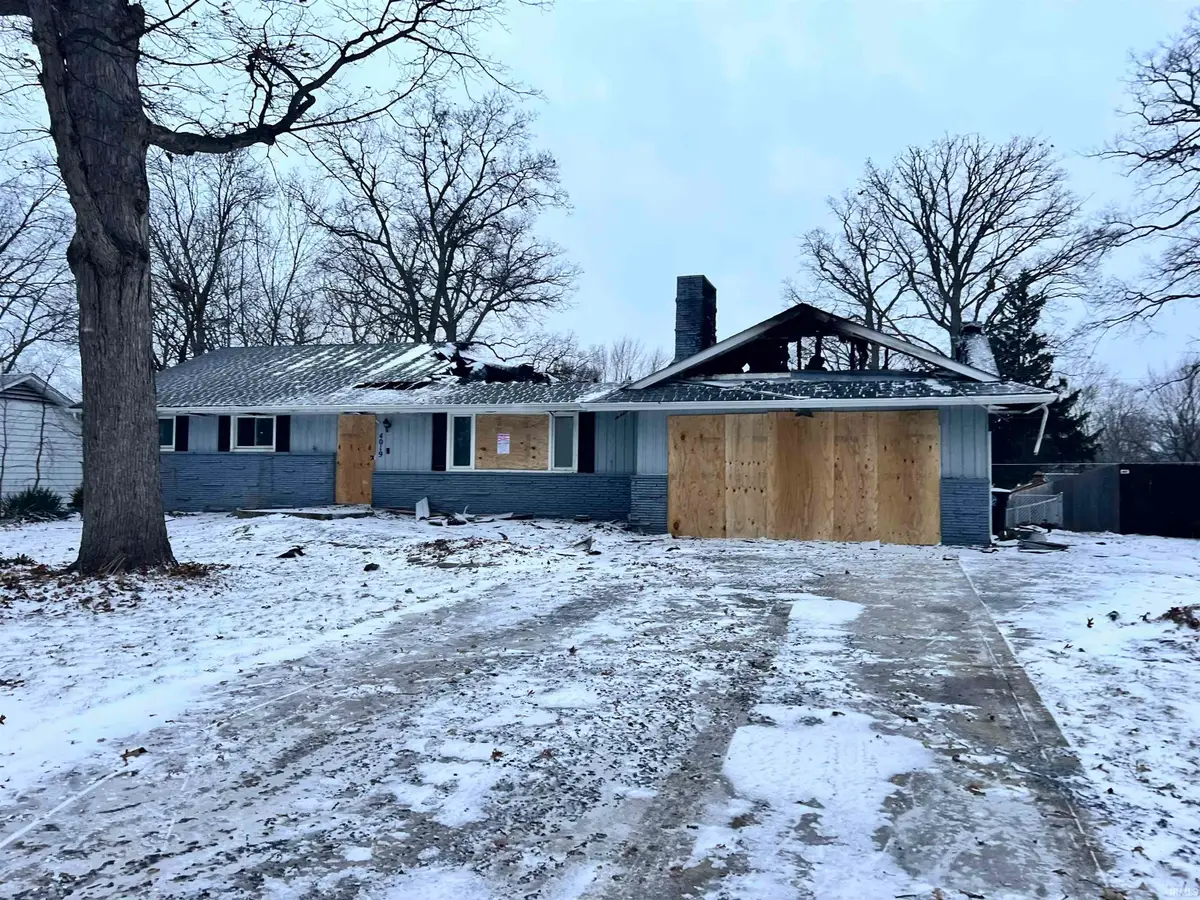 4019 Dalewood Drive, Fort Wayne, IN 46815 - #1