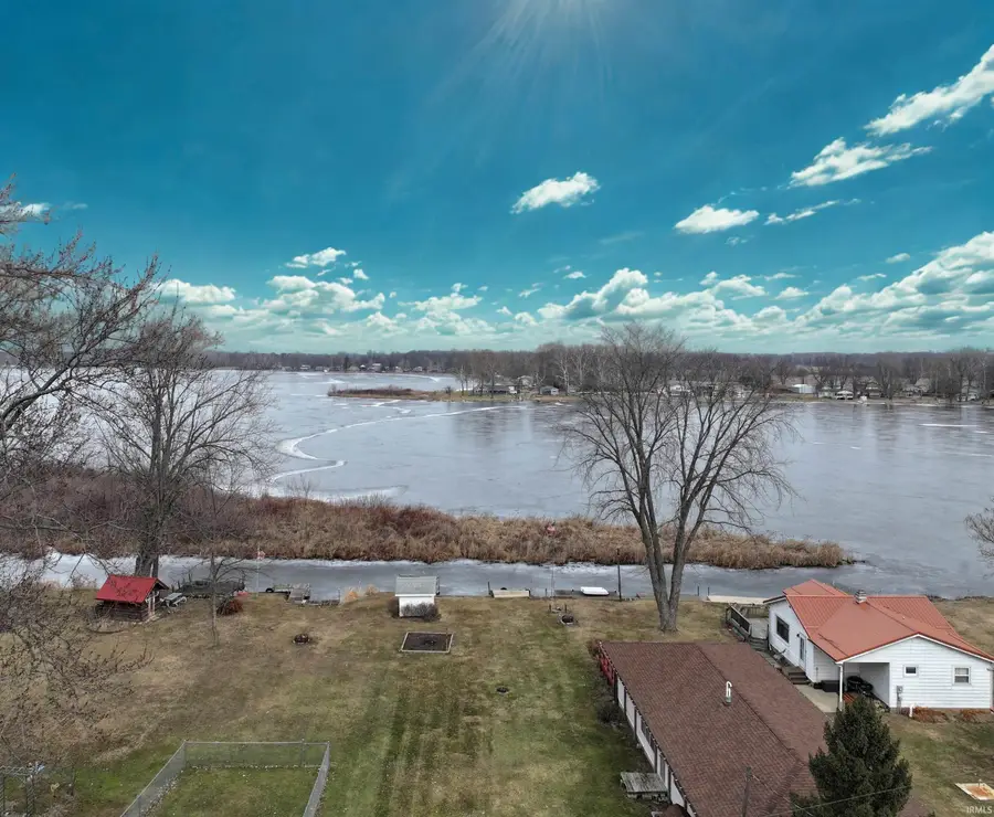 11446 W South Park Road, Kewanna, IN 46939 - #2