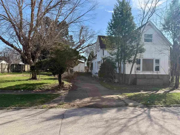 613 E Louisiana Street, Evansville, IN 47711