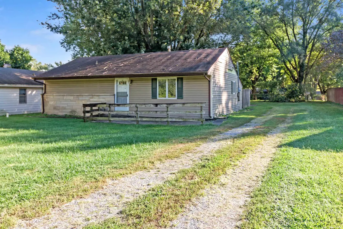 5704 S Adams Street, Marion, IN 46953 - #1