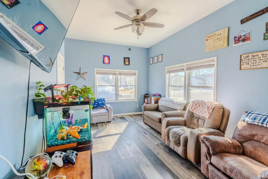 601 E 3rd Street, Fowler, IN 47944 - #3