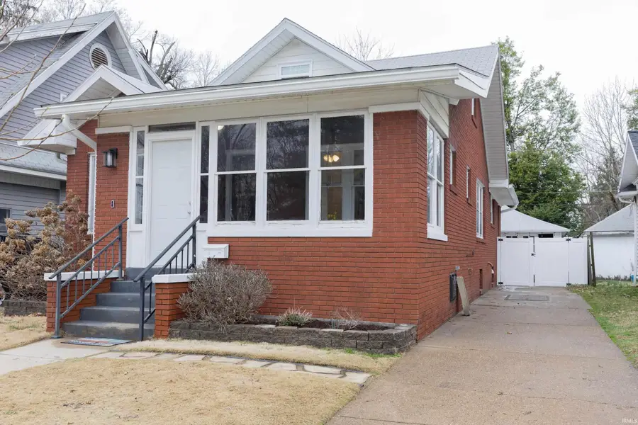 1024 Ravenswood Drive, Evansville, IN 47713 - #2