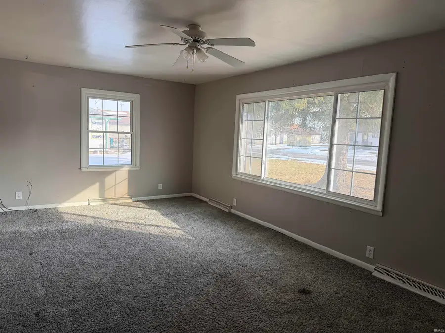 2112 W 6th Street, Marion, IN 46953 - #3