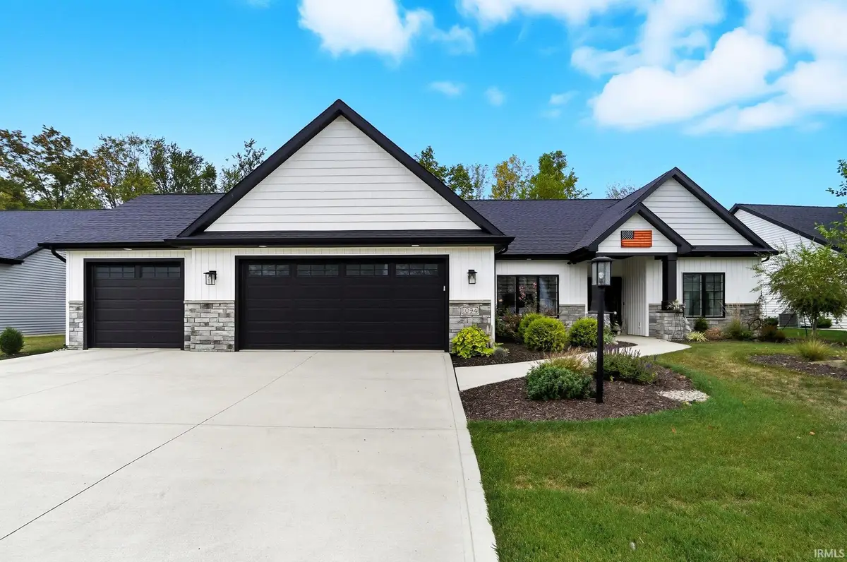 1094 Midnight Chase Grove, Fort Wayne, IN 46845 - #1