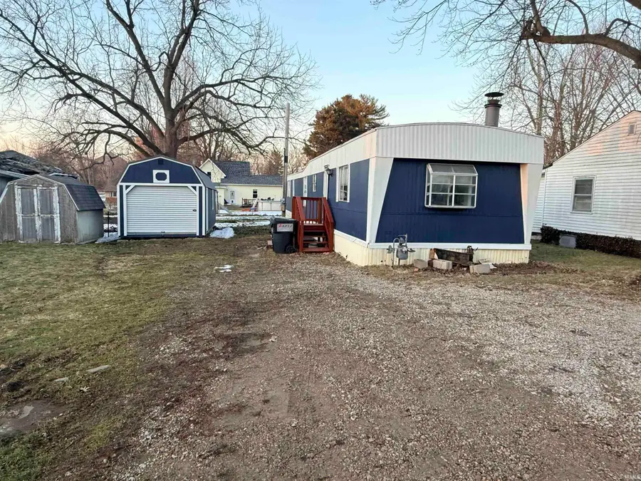 204 South Street, La Paz, IN 46537 - #2