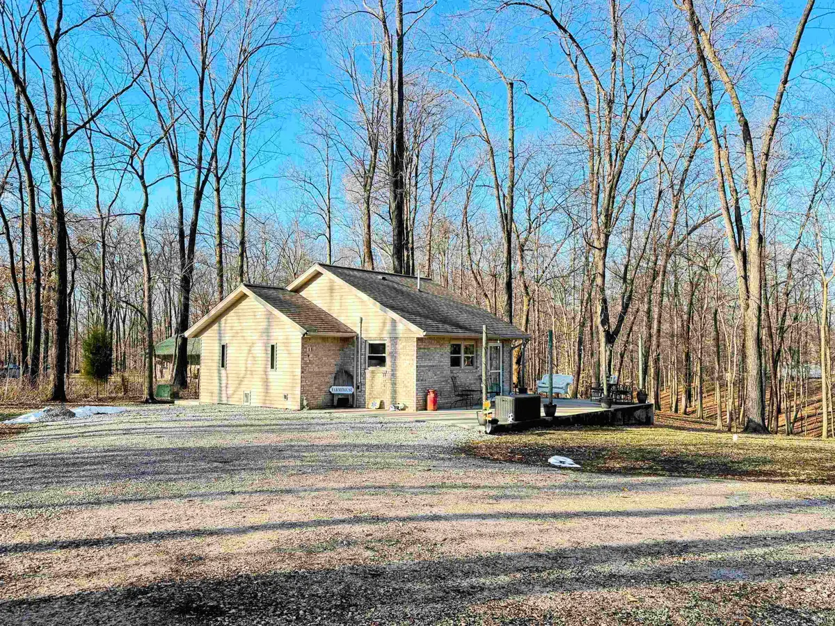 2072 East 300 S Road, Washington, IN 47501 - #1