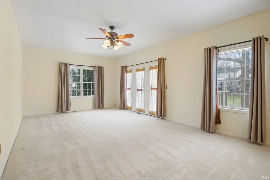 1132 Diamond Drive, Mishawaka, IN 46544 - #3