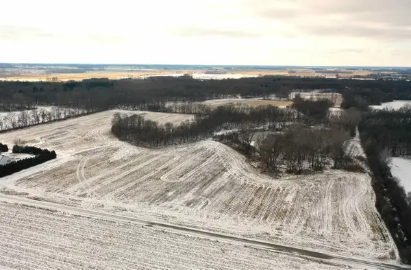 6597 N 725 W Road, Winamac, IN 46996