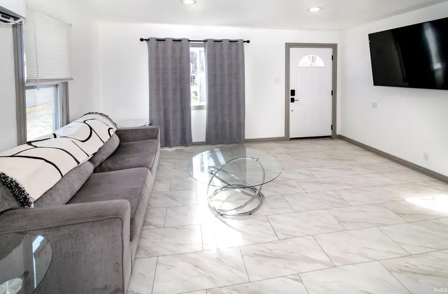 1425 Wimberg Road, Evansville, IN 47710 - #3