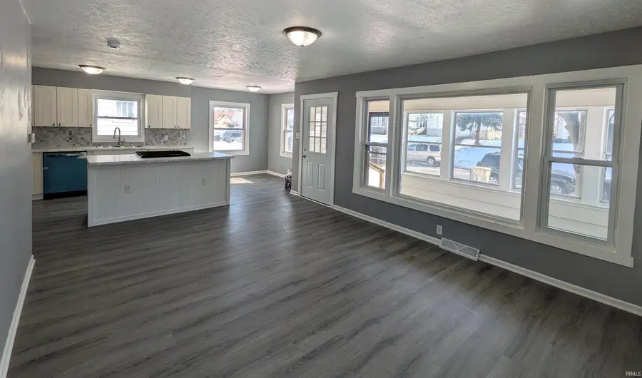 313 E Irvington Avenue, South Bend, IN 46614 - #2