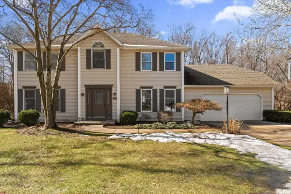 51907 Carriage Hills Drive, South Bend, IN 46635