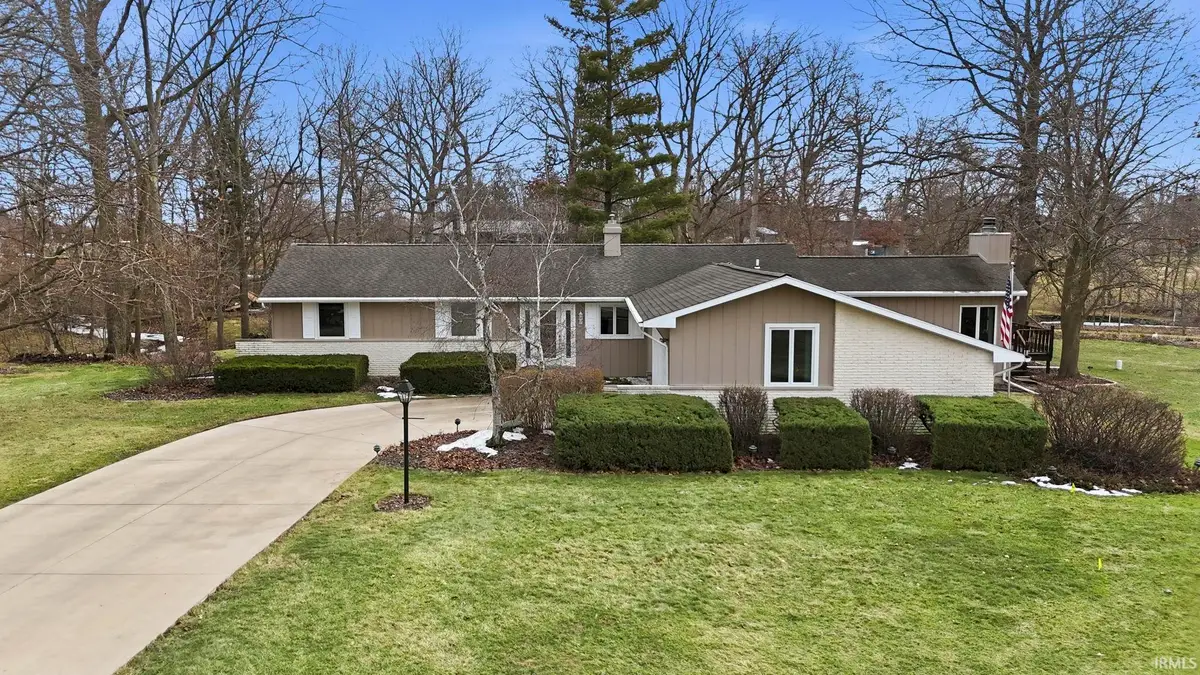 1530 Sutton Circle Drive, Bluffton, IN 46714 - #1