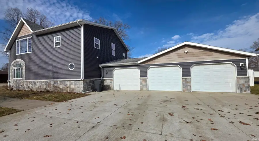 205 W Pearl Street, Hamlet, IN 46532 - #2