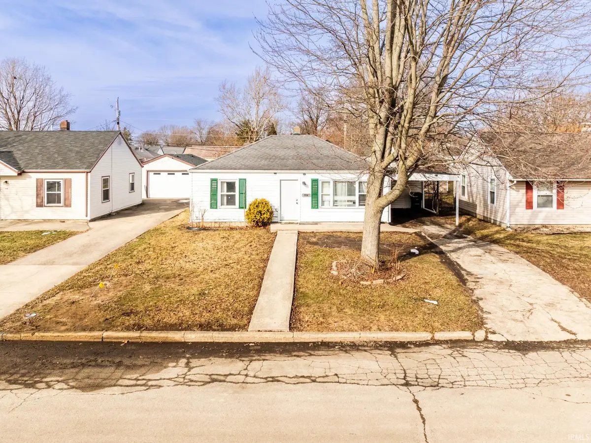 1914 E 24th Street, Muncie, IN 47302 - #1