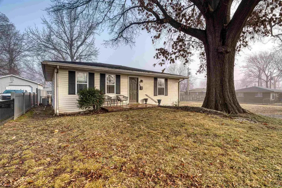 2120 Monroe Avenue, Evansville, IN 47714 - #2