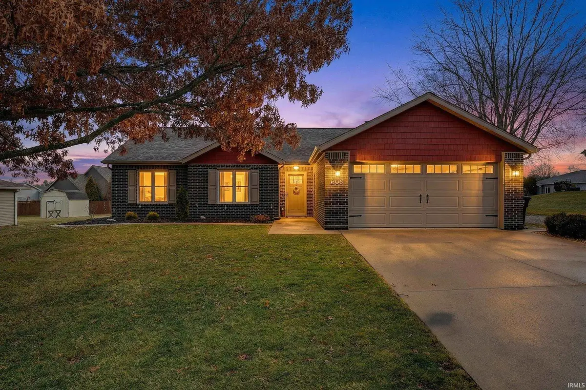 606 Timberlane Drive, Kendallville, IN 46755 - #1