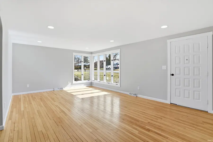 542 W Green Road, Bloomington, IN 47403 - #3