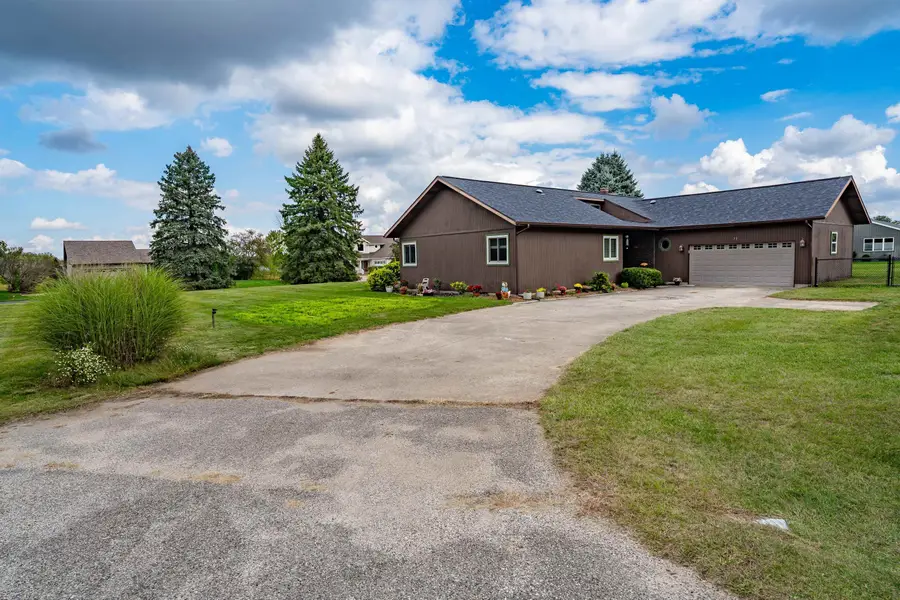 73 Ems T7 Lane, Leesburg, IN 46538 - #2