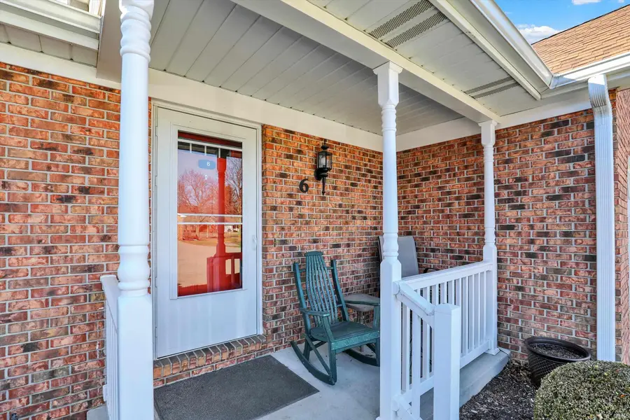 1409 Pembroke Circle #6, Goshen, IN 46526 - #3