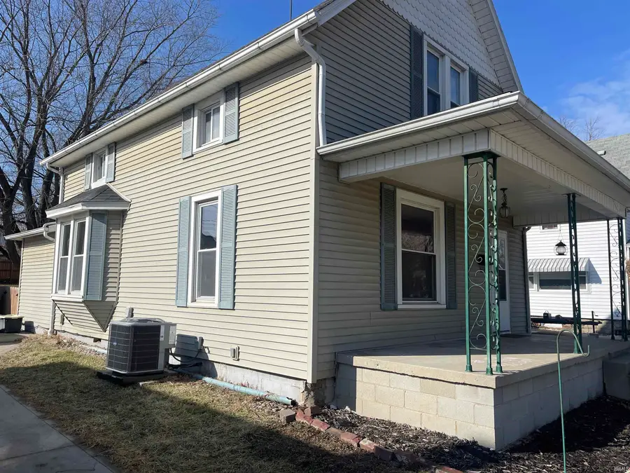 409 N Washington Street, Columbia City, IN 46125 - #2