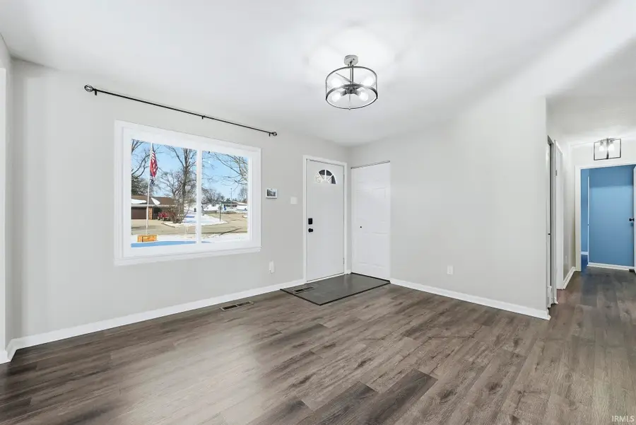 104 Rolling Hills Avenue, Columbia City, IN 46725 - #3