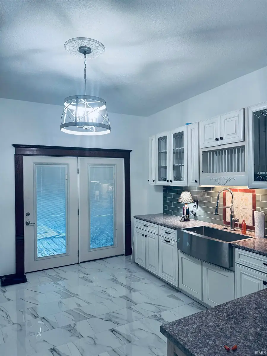 415 E Washington Street, Sullivan, IN 47882 - #3