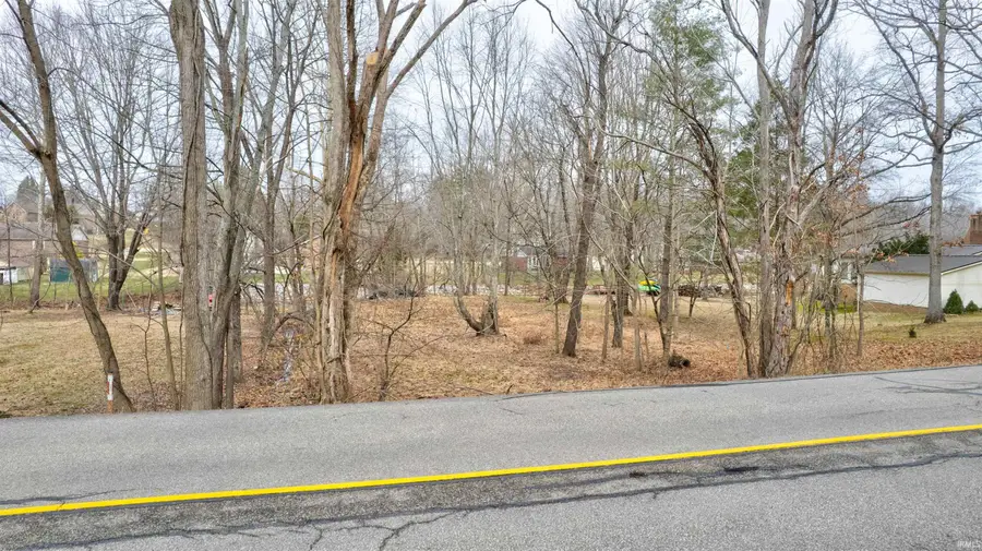 470 Melchior Dr S, Santa Claus, IN 47579 - #2