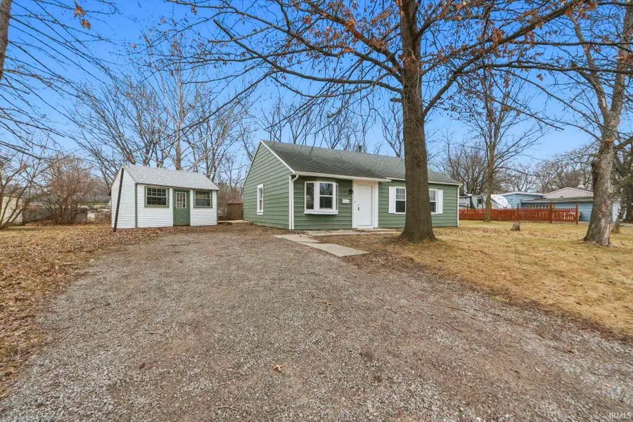 225 Dunbar Lane, Fort Wayne, IN 46816 - #2