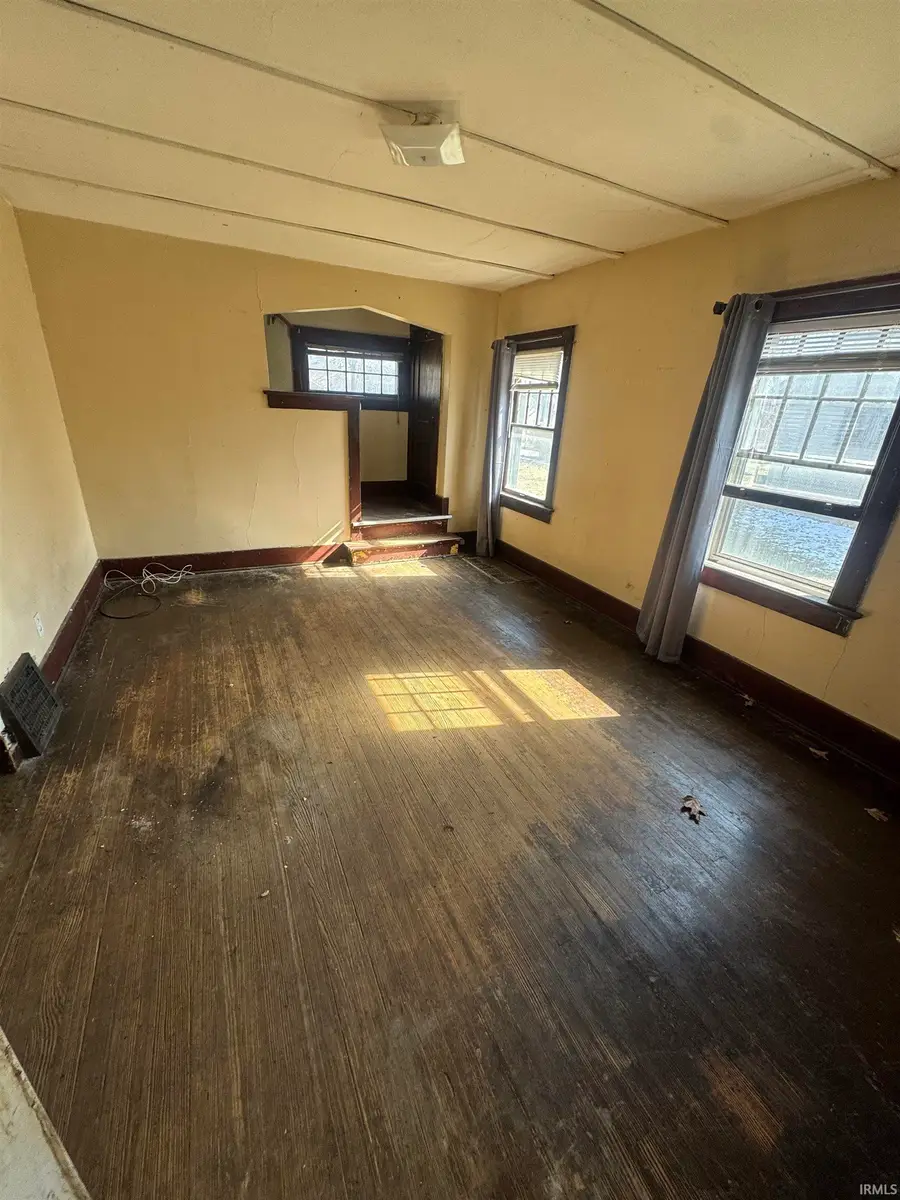 3127 Holton Avenue, Fort Wayne, IN 46806 - #3