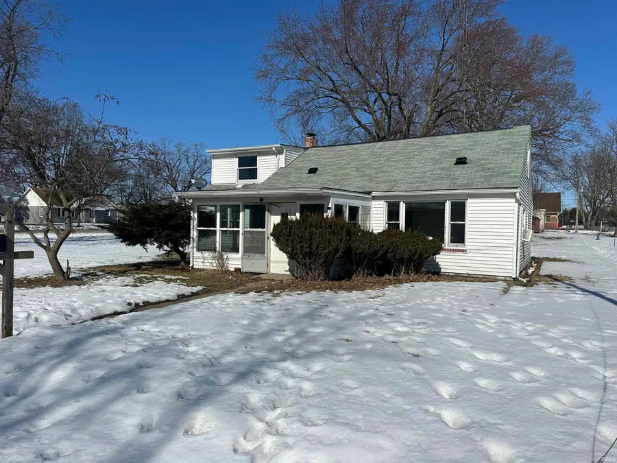 106 E Lewis Street, Culver, IN 46511 - #2