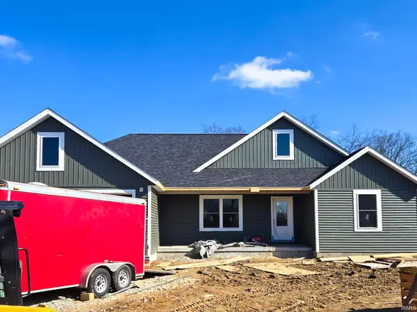 360 Topaz Street, Mitchell, IN 47446