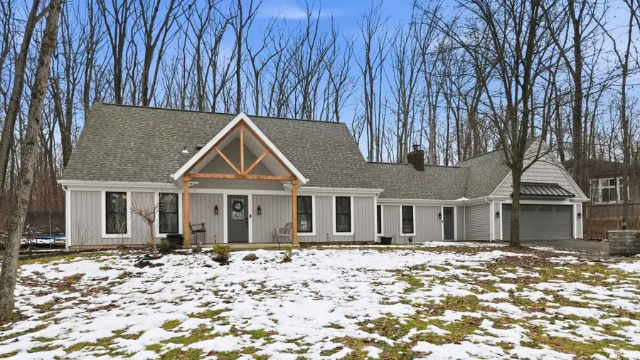 1306 E Cedar Canyons Road, Fort Wayne, IN 46845 - #2