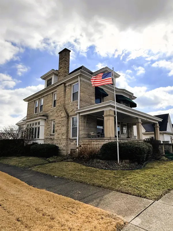 289 N Main Street, Linton, IN 47441