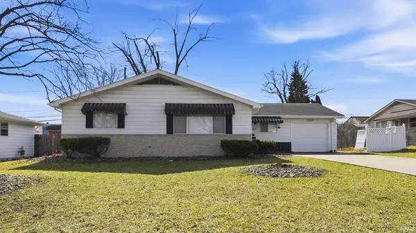 2824 Ashcroft Drive, Fort Wayne, IN 46806