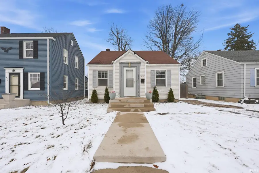 816 Hofer Avenue, Fort Wayne, IN 46808 - #2