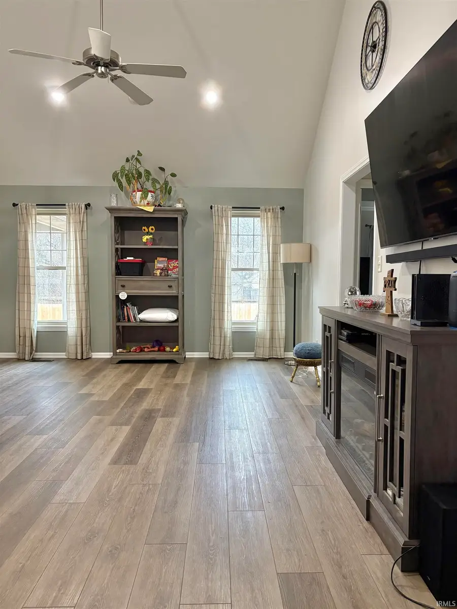 8128 Obrian Boulevard, Newburgh, IN 47630 - #2