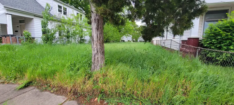 518 S Bedford Avenue, Evansville, IN 47713 - #2