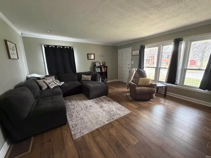 1014 N Vine Street, Boonville, IN 47601 - #3