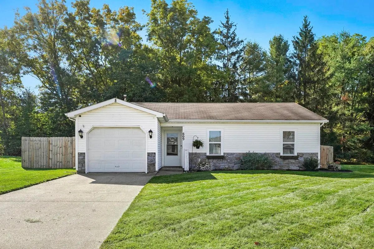 609 W Cora Lane, Fremont, IN 46737 - #1