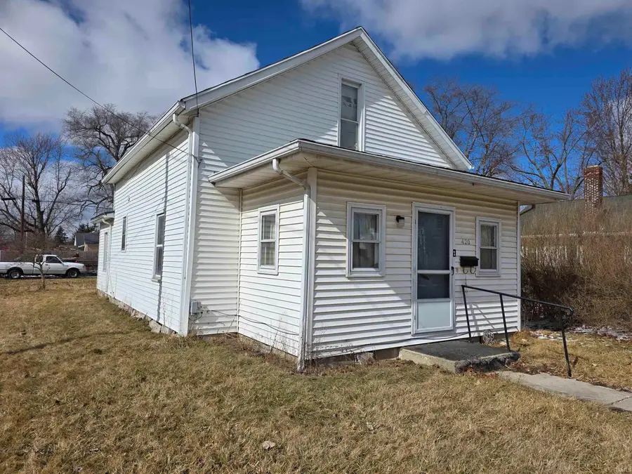 420 S Cherry Street, Hartford City, IN 47348 - #2