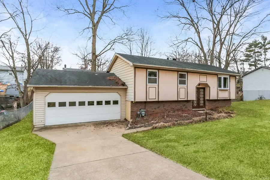 6677 Concord Drive, Newburgh, IN 47630 - #2