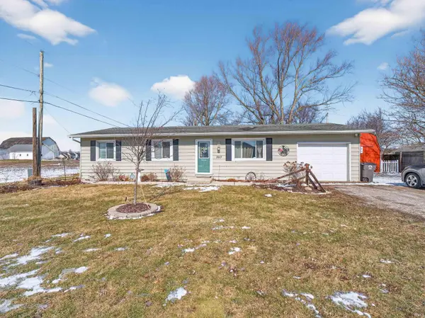 7017 Saint Joe Center Road, Fort Wayne, IN 46835