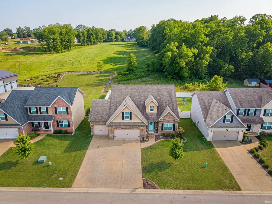 1512 Hills Drive, Evansville, IN 47720 - #3