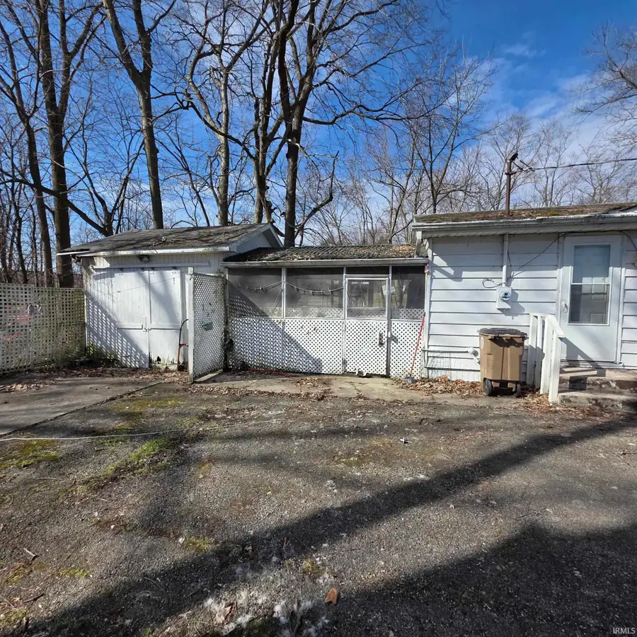 958 E Short Street, Winchester, IN 47394 - #3