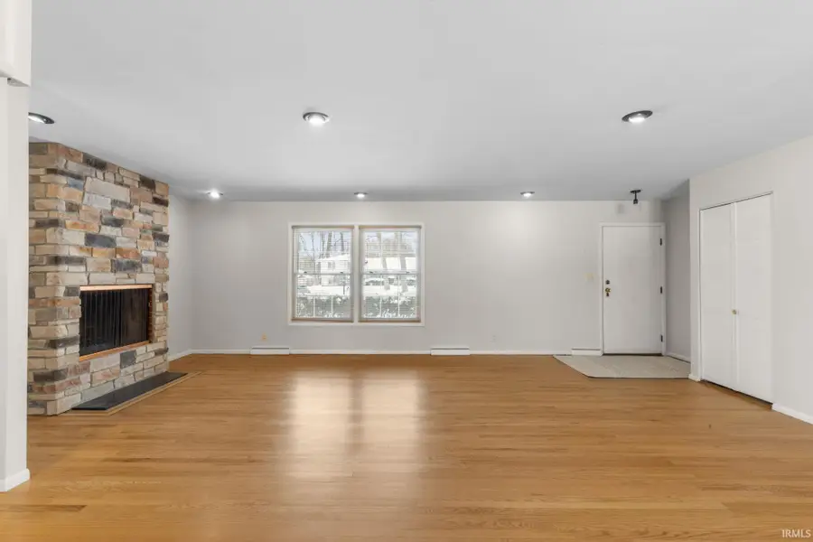 18180 Amberly Lane, South Bend, IN 46637 - #3