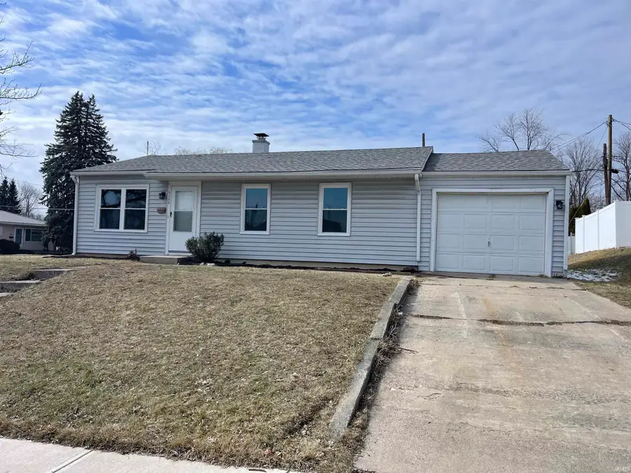 5205 Riviera Drive, Fort Wayne, IN 46825 - #2