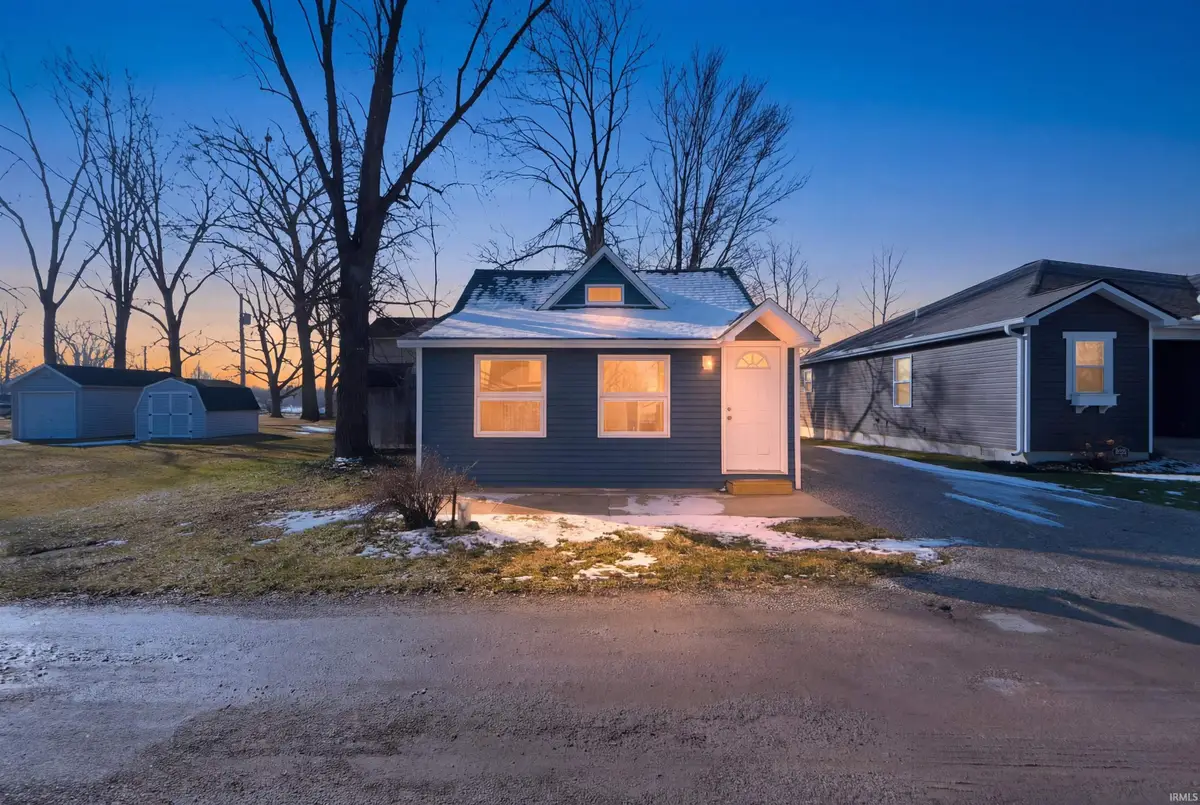 3735 Goss Road, Columbia City, IN 46725 - #1