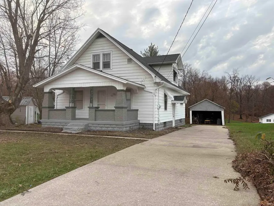 860 2nd Avenue, Jasper, IN 47546 - #2