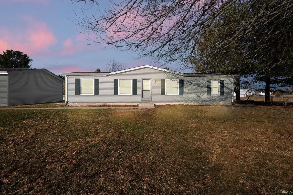 18711 Mcduffee Road, Churubusco, IN 46723 - #1
